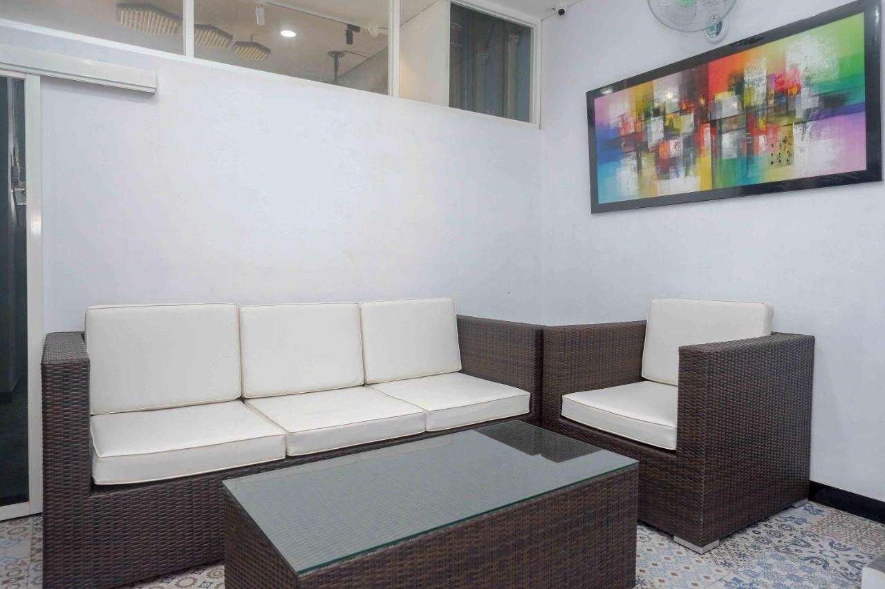 Reddoorz Plus Near Patung Kuda Undip Jatingaleh Exteriör bild
