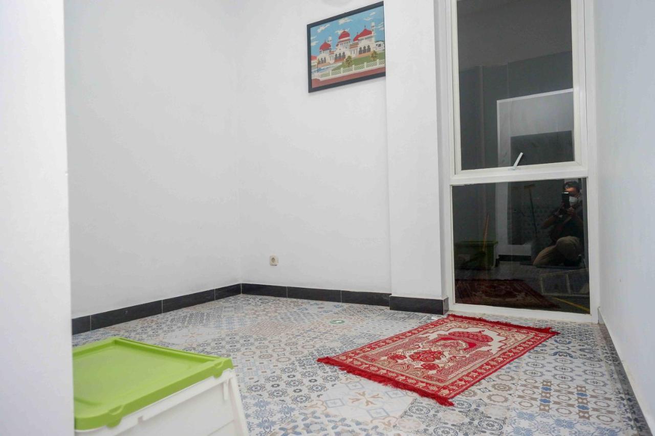 Reddoorz Plus Near Patung Kuda Undip Jatingaleh Exteriör bild