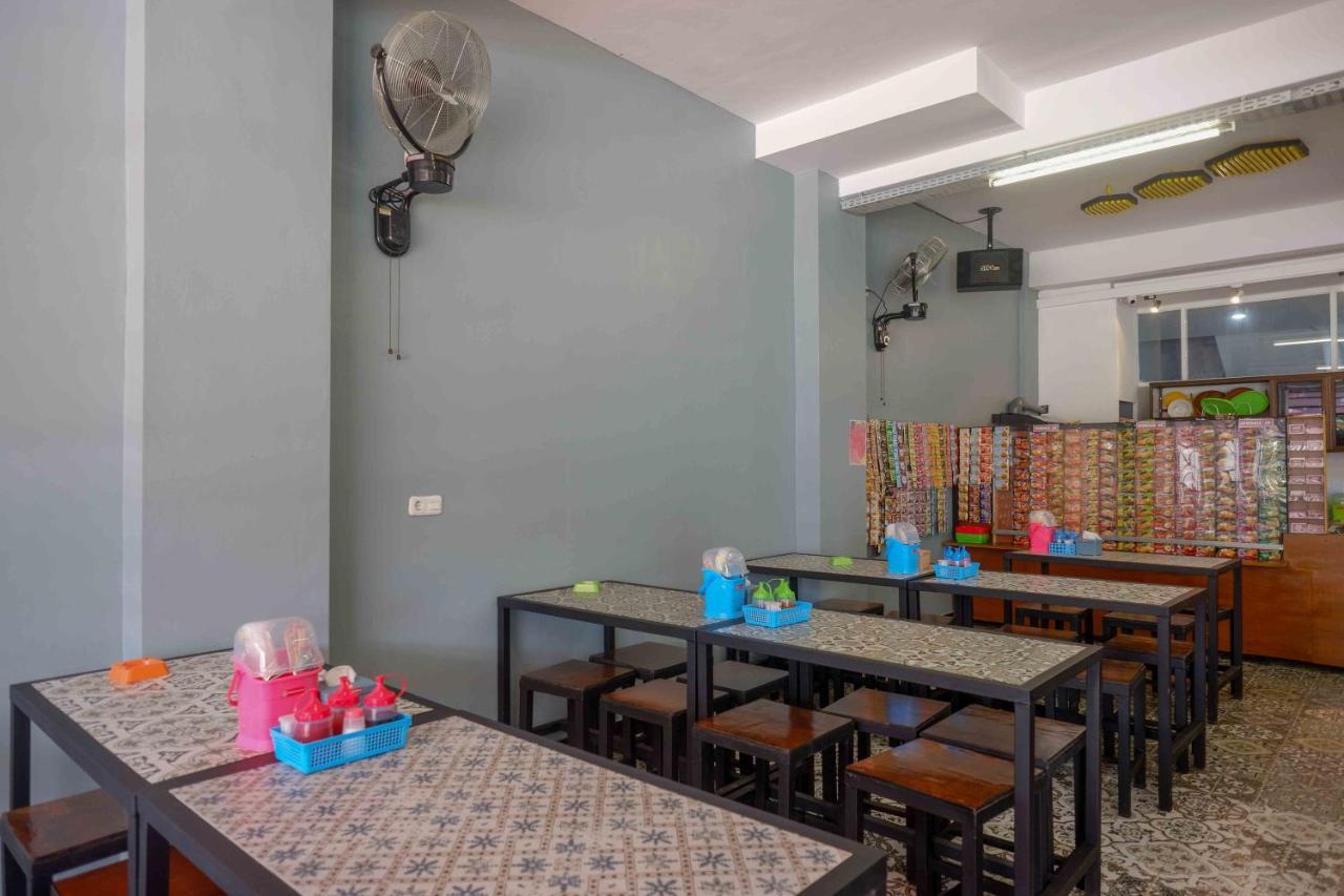 Reddoorz Plus Near Patung Kuda Undip Jatingaleh Exteriör bild