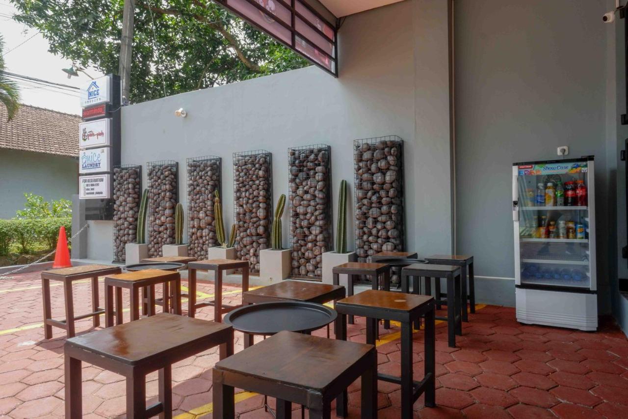 Reddoorz Plus Near Patung Kuda Undip Jatingaleh Exteriör bild