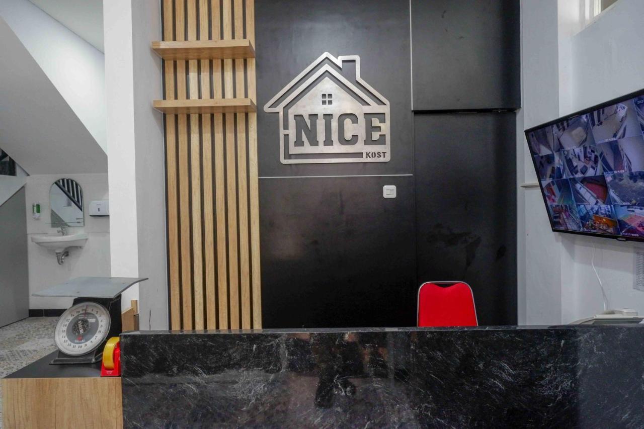 Reddoorz Plus Near Patung Kuda Undip Jatingaleh Exteriör bild