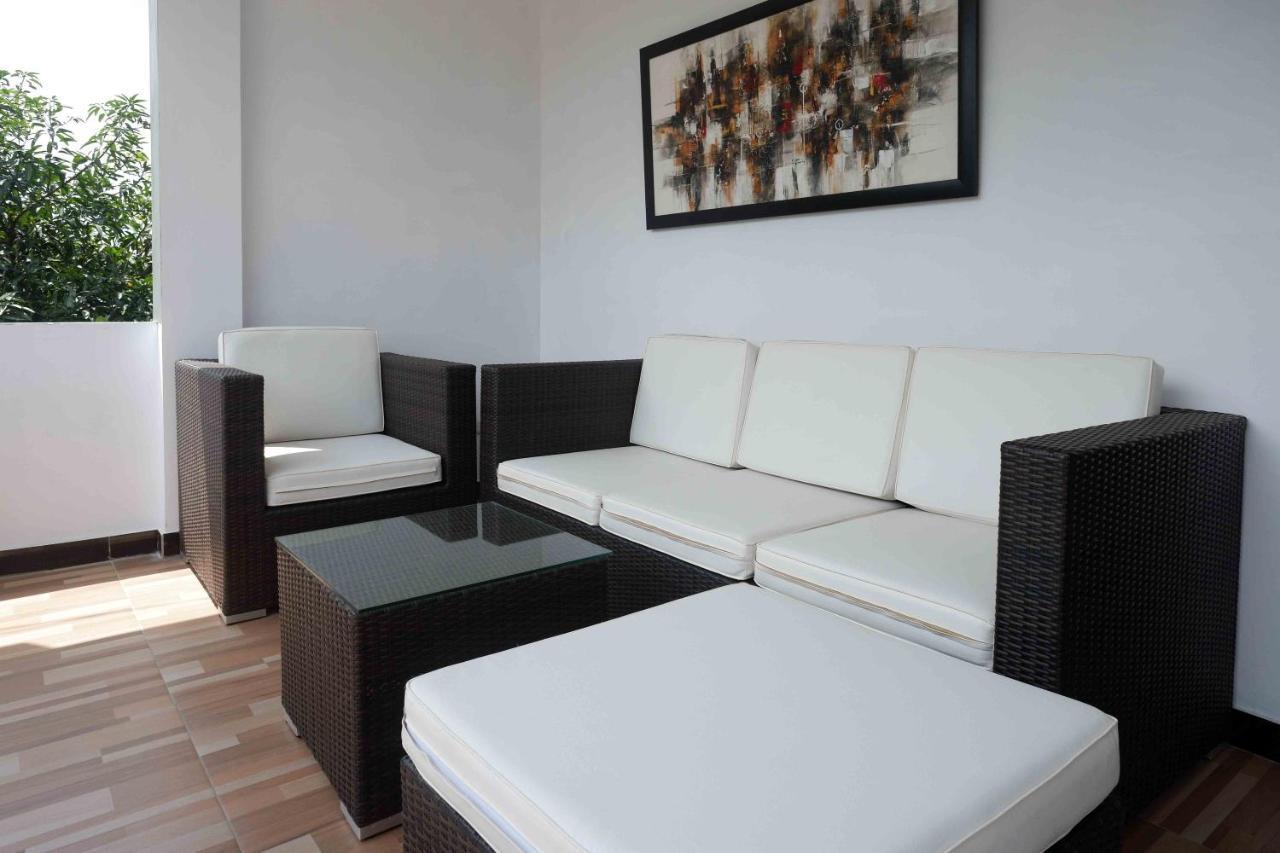 Reddoorz Plus Near Patung Kuda Undip Jatingaleh Exteriör bild