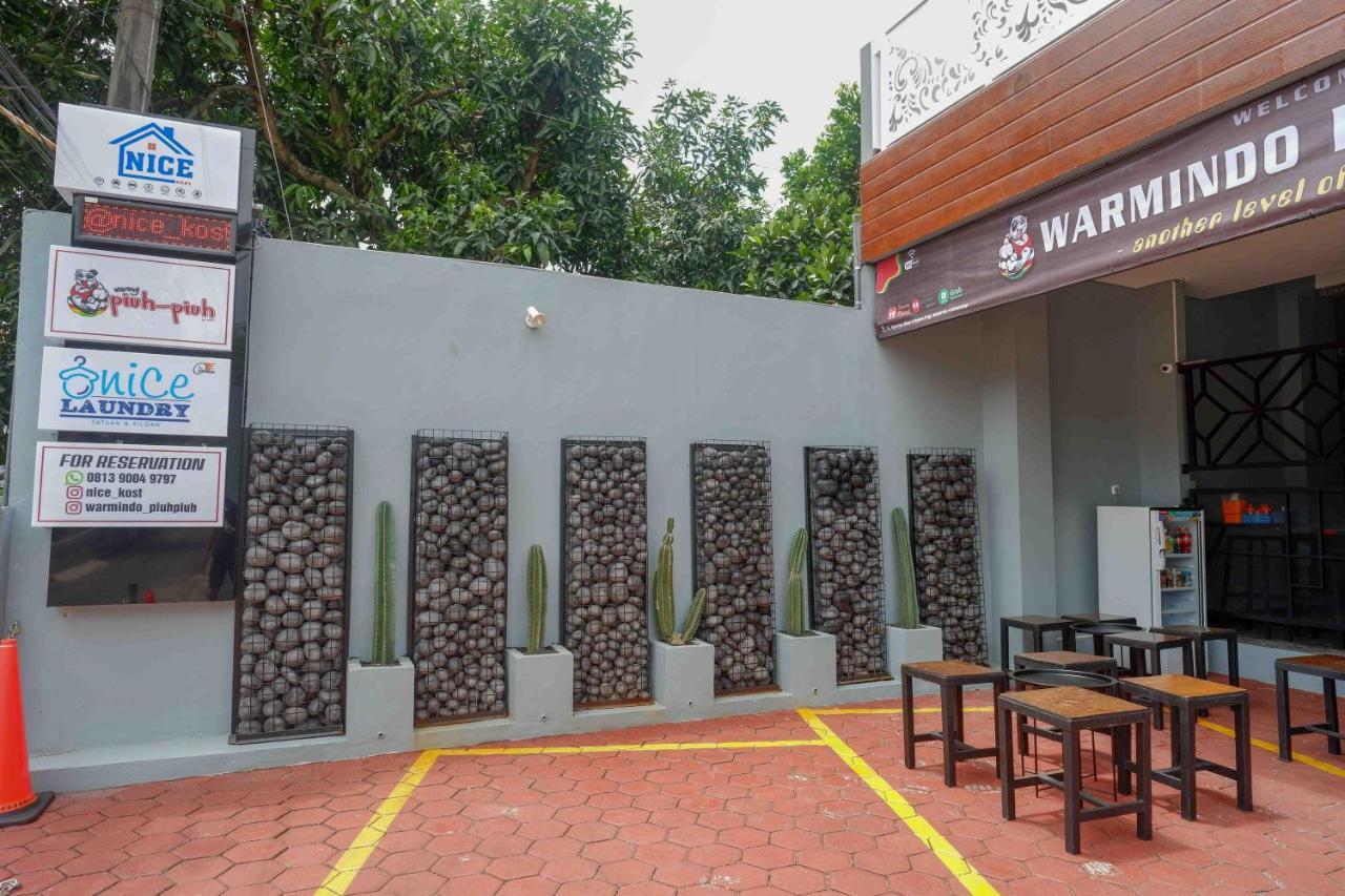 Reddoorz Plus Near Patung Kuda Undip Jatingaleh Exteriör bild
